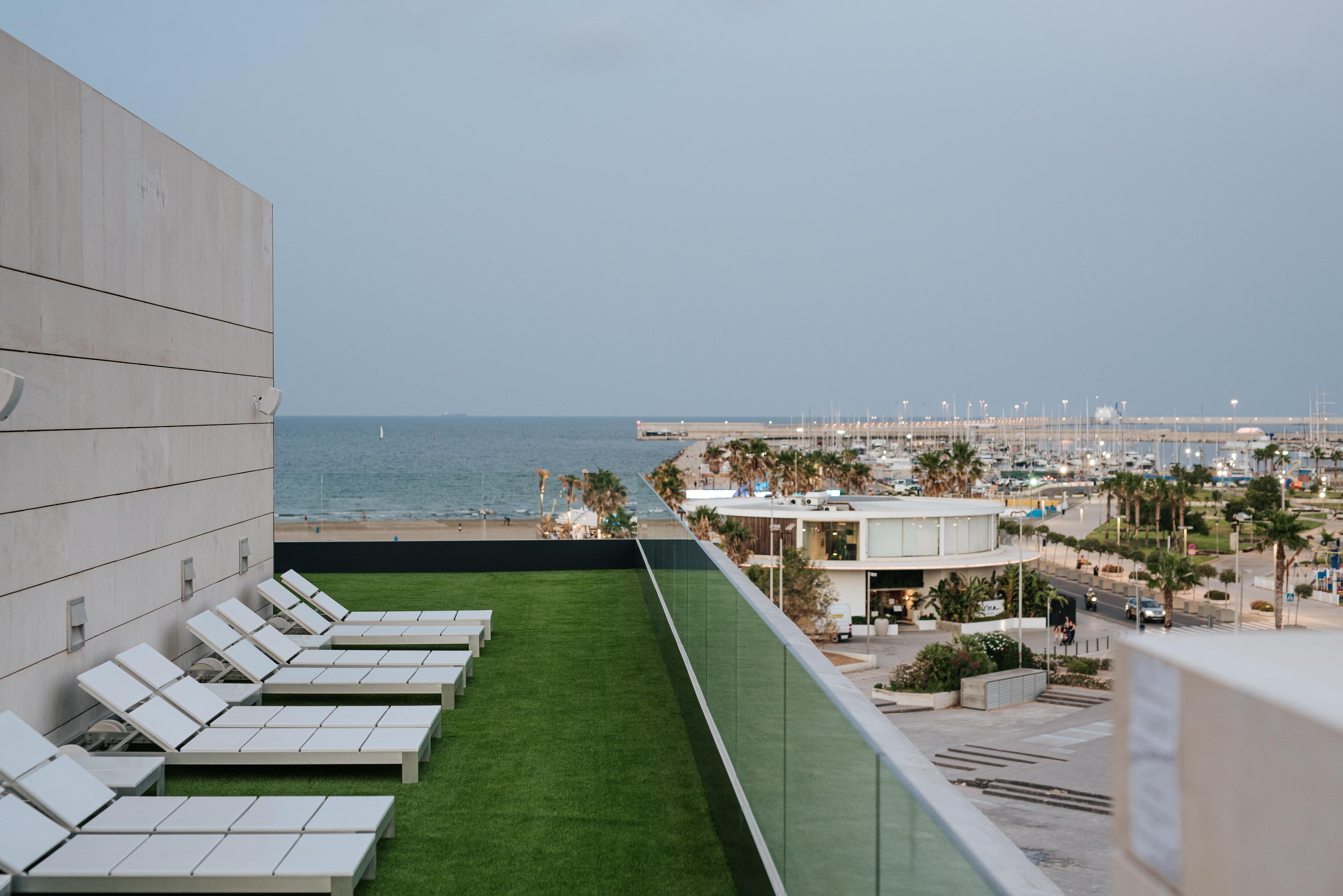 ולנסיה Hotel Neptuno Playa & Spa מראה חיצוני תמונה