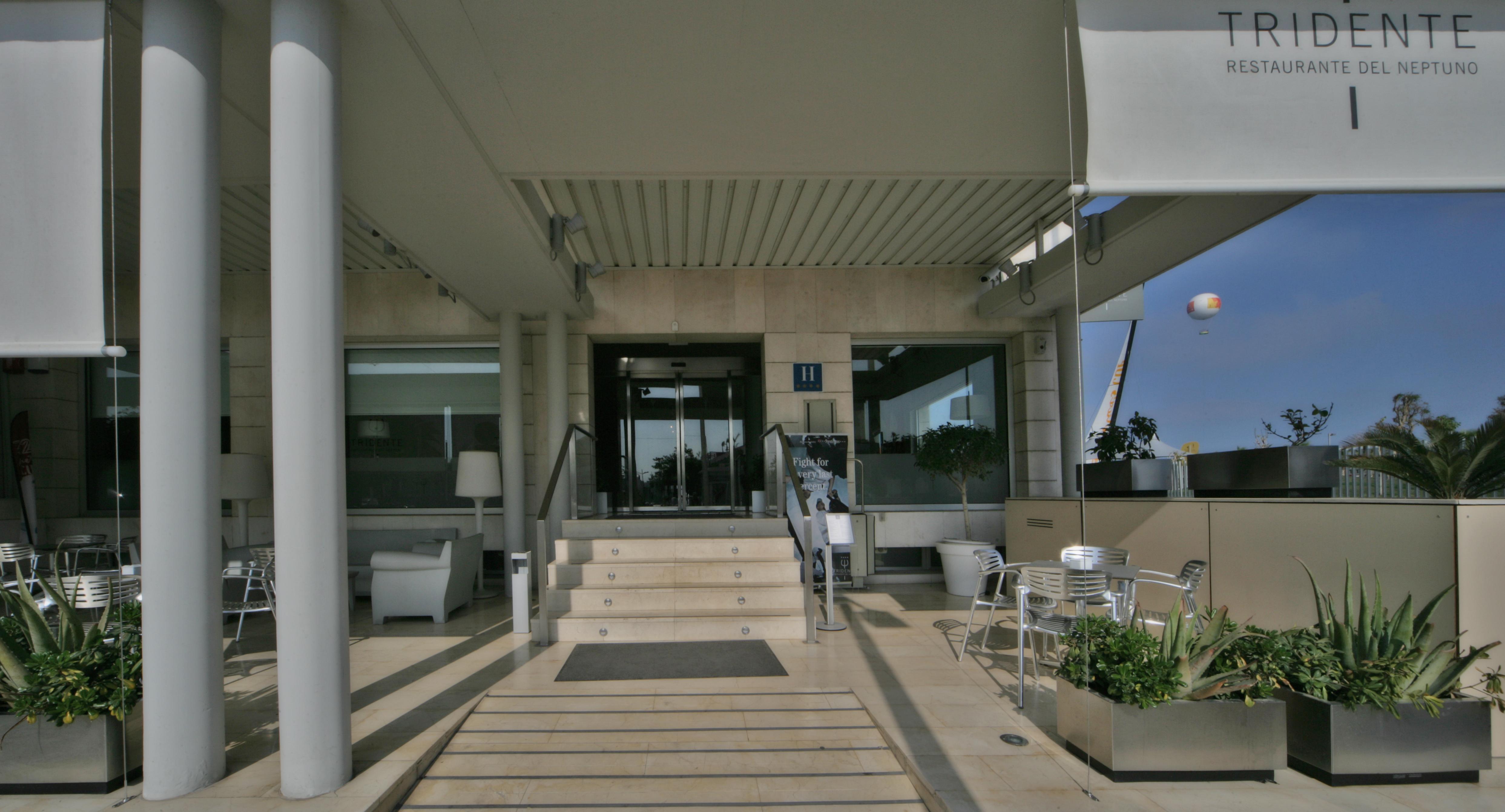 ולנסיה Hotel Neptuno Playa & Spa מראה חיצוני תמונה